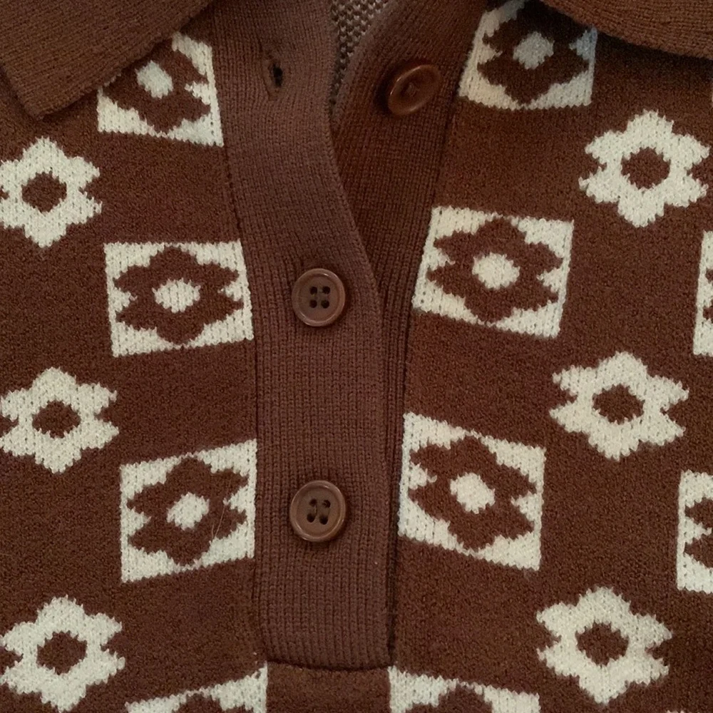 Sweater - Picture 3 of 3